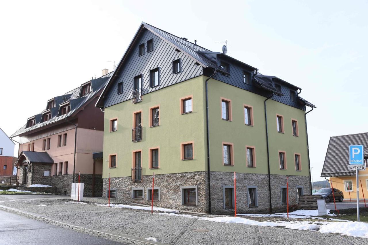 Apartmany Aura Boží Dar Dış mekan fotoğraf